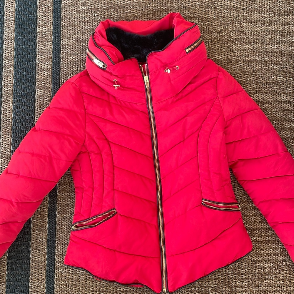 Zara Outerwear Puffer Jacket